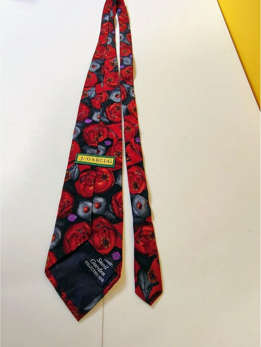 Vtg J Garcia Jerry Garcia Tie Snail Garden Collection Nine Red Black Floral Silk
